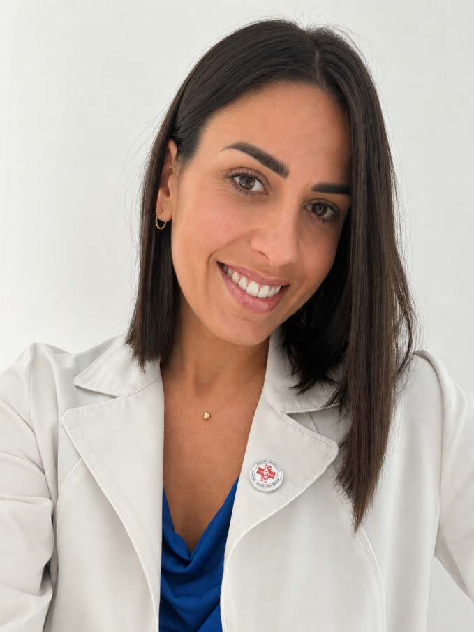 Ritratto professionale di Giulia De Flaviis, biologa nutrizionista